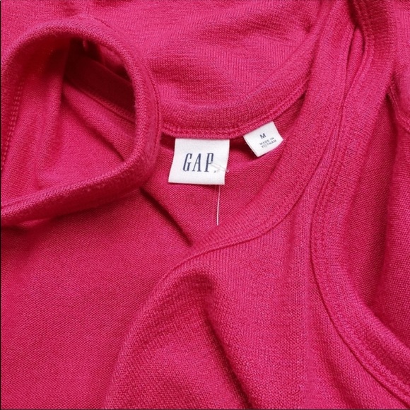 ✨ GAP Tank Top Raspberry Size M - Picture 10 of 10